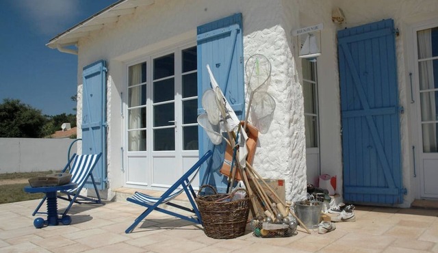 A corner of Paradise . feet in the water