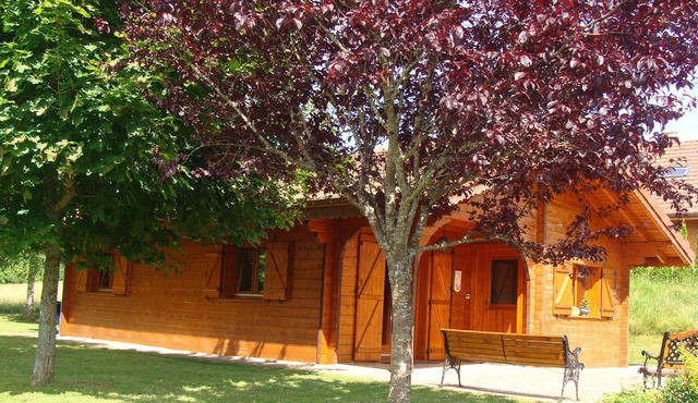 A CORNER OF PARADISE IN RENEUX - VERY CLOSE FOREST FOR PLEASANT WALKS