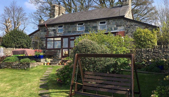 A cosy cottage, perfect for a coast and country retreat