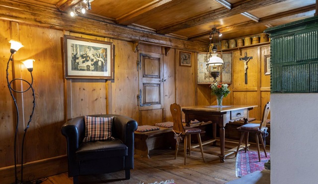 A cosy three-bedroom house,