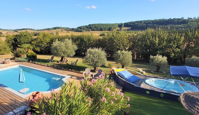 A cottage in the countryside * MONTJOI 82 Tarn & Garonne