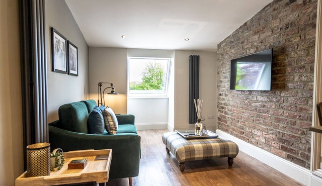 A couples retreat that sleeps 2 guests in 1 bedroom