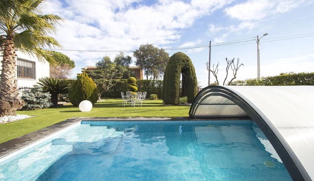 A Cozy Catalan hideaway just 30min from Sitges!