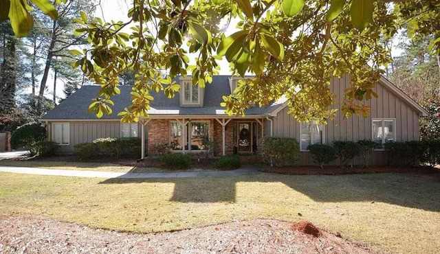 A cozy getaway in the desirable, gated community of West Lake.