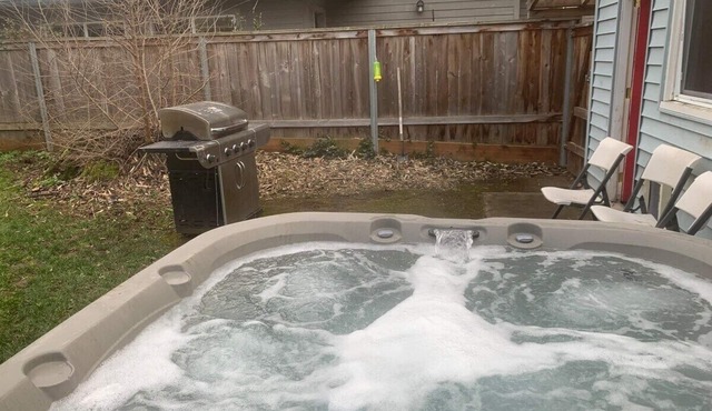 A cozy home on a quiet street super close to great amenities