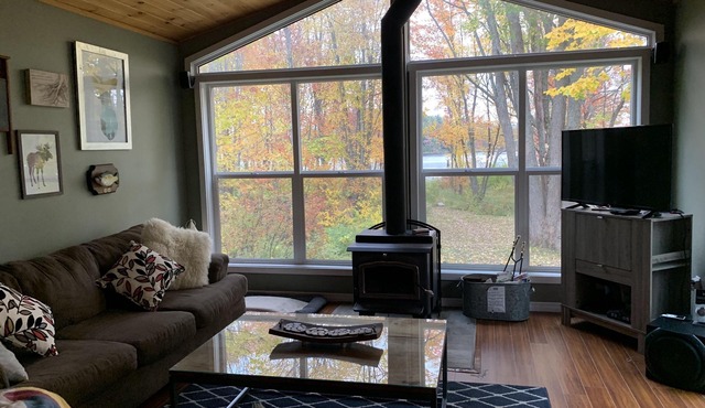 A cozy lakeside cottage getaway, plenty included- there is very little to pack!