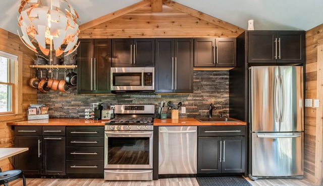 A cozy, modern cottage has all the amenities and privacy a hotel cannot offer.