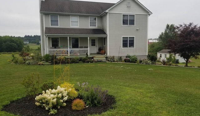 A Cozy Private Suite Near New Paltz, close to hiking, biking & the rail trail.