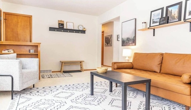 A Cozy Updated 3 Bedroom Home!