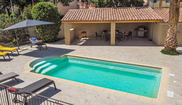 A cozy warm vacation apartment in Provence in the southeast of France.