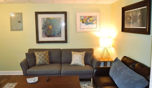 A Delightful and Cozy Two-Bedroom Apartment