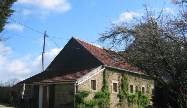 A Delightfully Restored Farmstead In A Lovely Spot For Very Relaxing