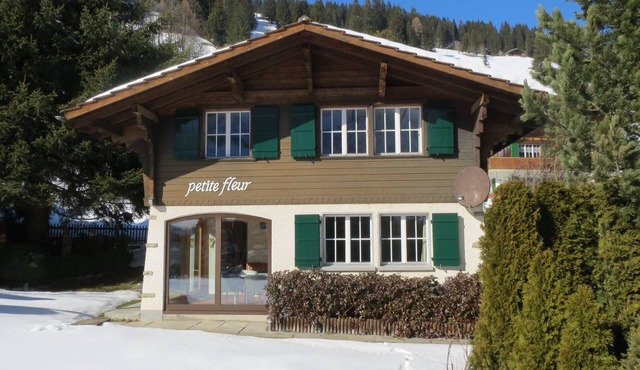 A detached chalet for you alone!