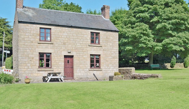 A detached farmhouse with views down the Derwent Valley.