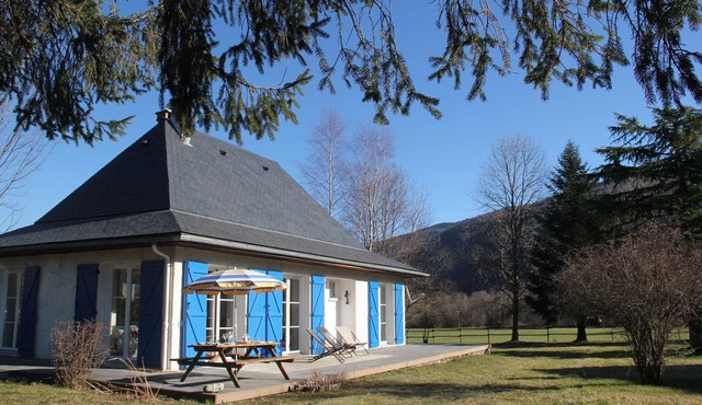 A detached house in the heart of the Pyrenees