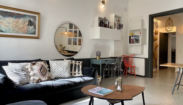 A Deux pas du Cours Julien, Appartement Avec Patio
