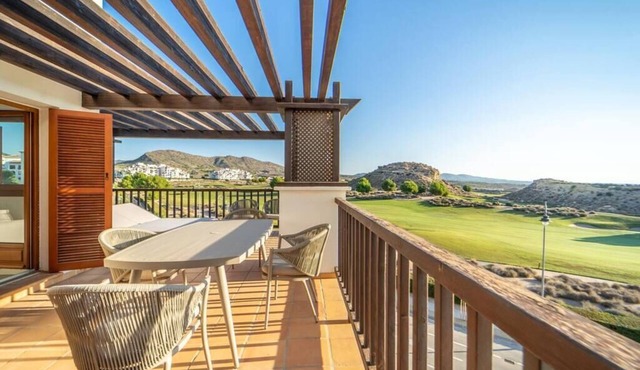 A exclusive 2 bed 2 bath penthouse - DE2332EV