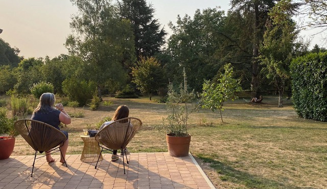 A family-friendly estate just 15 minutes from Futuroscope. In the heart of nature.