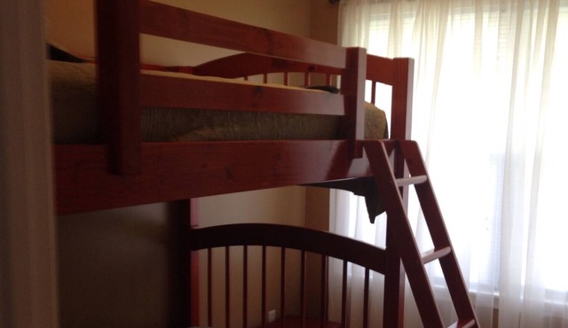 A Family- Friendly Rental Located To Many Tourist Attractions!