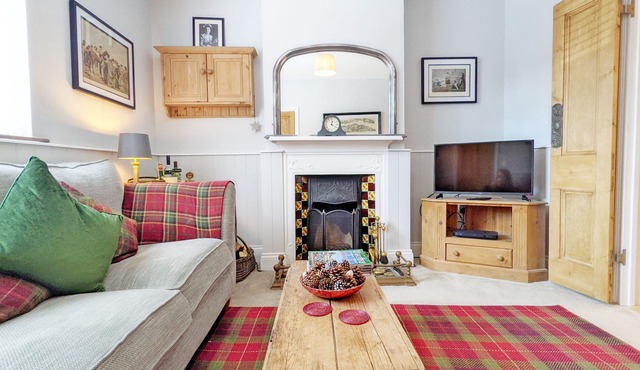 A family house that sleeps 8 guests in 4 bedrooms