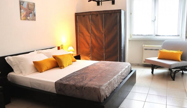 A few steps from Legnano station (MIKO APARTMENT)