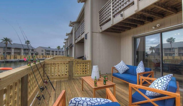 A Fishers ParadiseW/Boatdock!