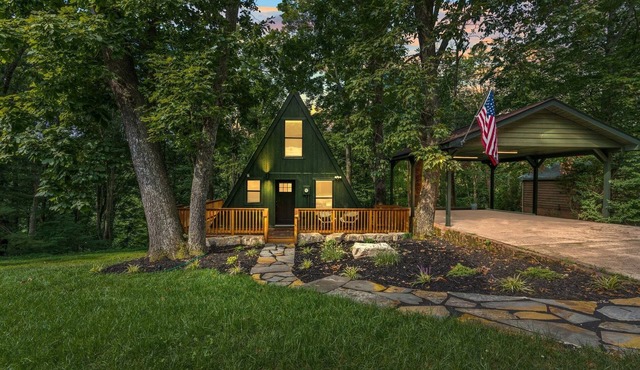 A-Frame on Tims Ford Lake Private Boat Dock