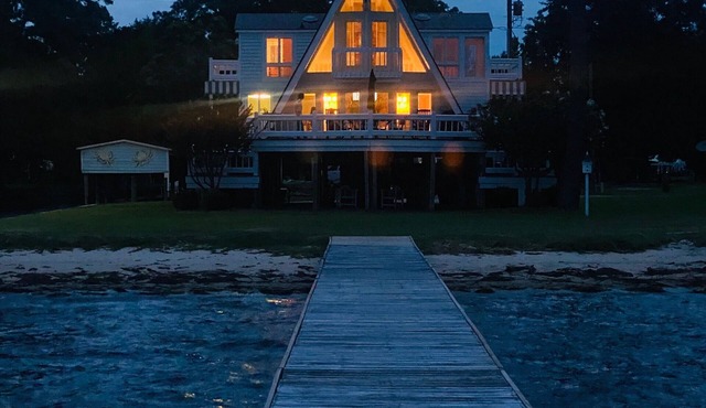 A Framed Oasis on the Pamlico River