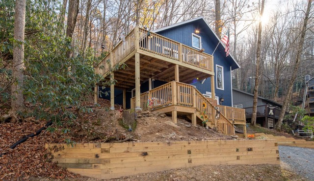 A Fun Cabin Retreat Close to Grandfather Mountain