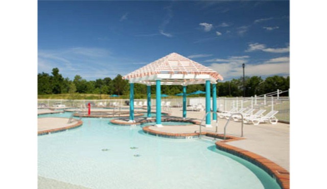 A fun-filled Christmas vacation is waiting for you, Parkside Williamsburg Resort