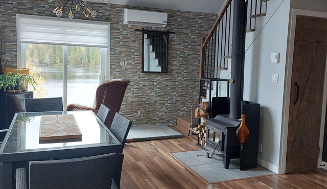 A getaway on the shores of Lac-Chaud, 15 minutes from Rimouski