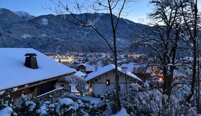A gorgeous 3 bed apartment, 3 minutes walk from the centre of Samoëns