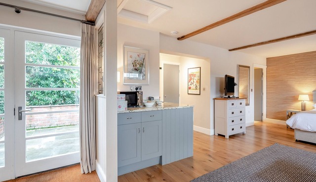 A gorgeous, countryside barn conversion with the added bonus of a restaurant within the grounds.