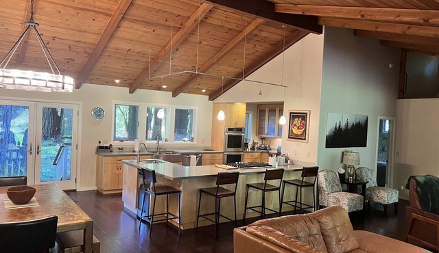 A Grand Family Retreat Among the Redwoods. nAvailable Valentine's Day Weekend.