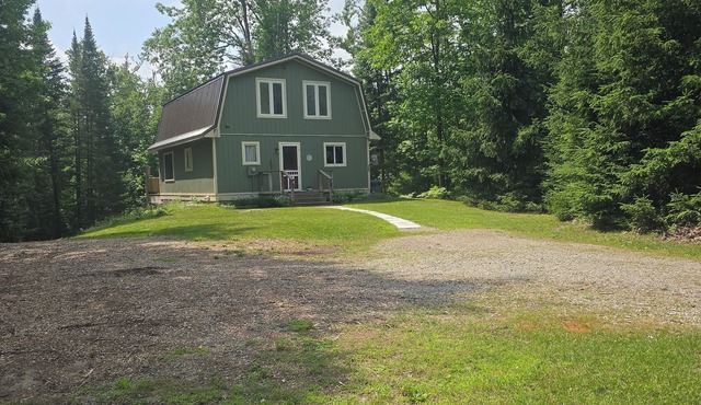 A Grandview Nest Where Family Memories Take Flight