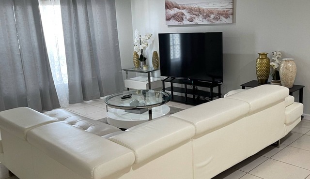 A Great Boca Home Stay