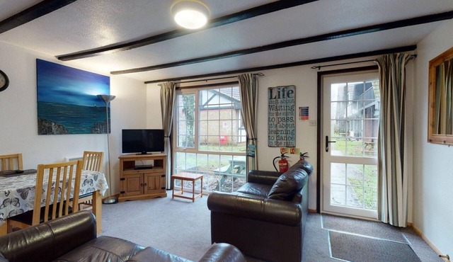 A great location for families, with on site facilities which include a pool, playground and shop.