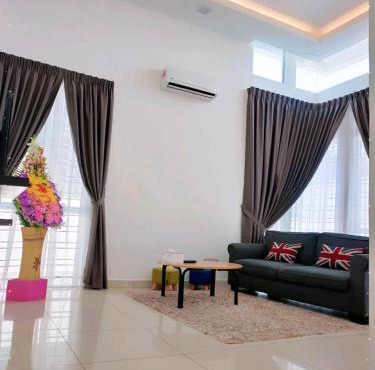 A&H 81 HOMESTAY ALOR SETAR