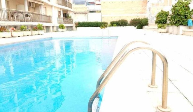 A. H. Rentals Carles III Apartment 150mtrs beach
