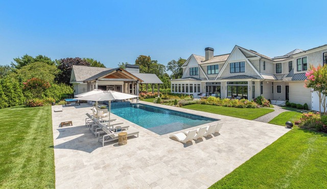 A Hampton resort lifestyle with private vineyard