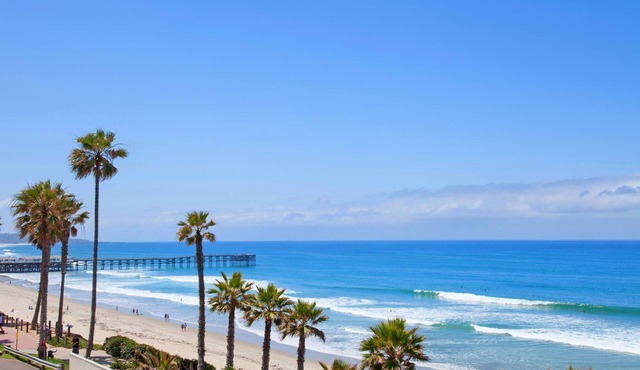 a 'Haven Away' with Spectacular Panoramic View/Newly Remodeled