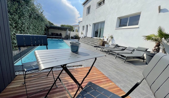 A haven of peace 20 minutes from the sea, 10 minutes from montpellier, spa