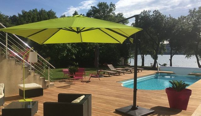 A HAVEN OF PEACE, FEET IN THE WATER