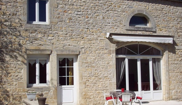 A haven of peace in a large Charming Residence