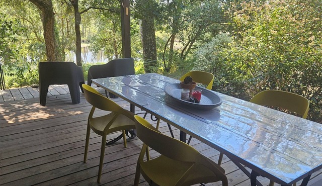 A haven of peace in the middle of 70 hectares of forest. Large covered terrace