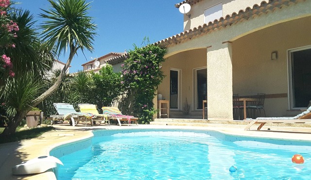 A haven of peace, luxurious villa, private swimming pool (heated from June to September)