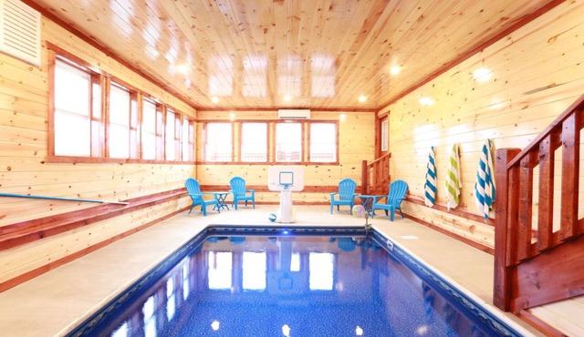 A Heavenly View Too ~ 6 BR w/Indoor Pool ~ Sleeps 28 ~ Incredible Views!