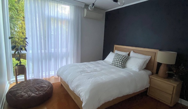 A Hidden Gem in Leafy Hawthorn - onsite parking, trams and train close proximity