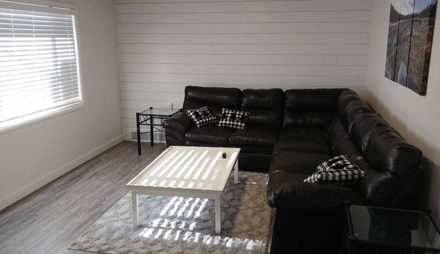 A Hidden Gem! Sleeps 8+ Near Fish Lake and Capitol Reef National Park