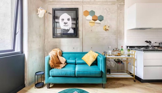 A Hip Modern Gem located in El Centro!